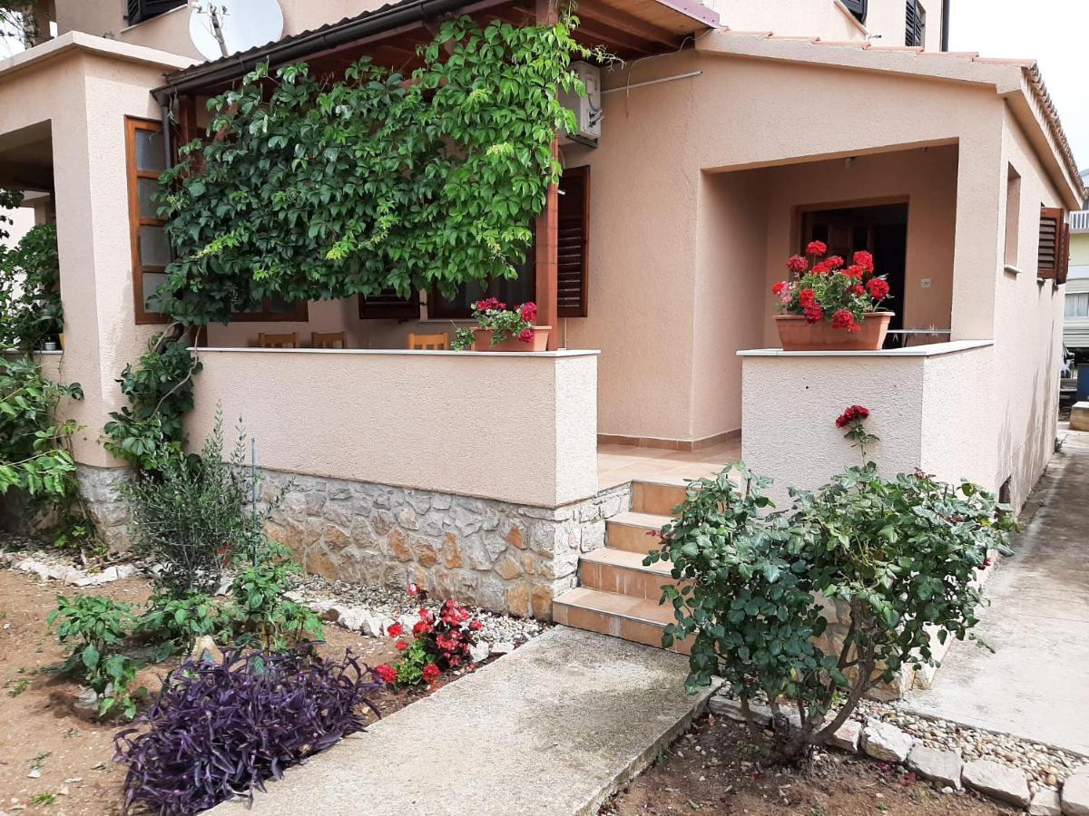 Apartment Sare Betina  Exterior photo