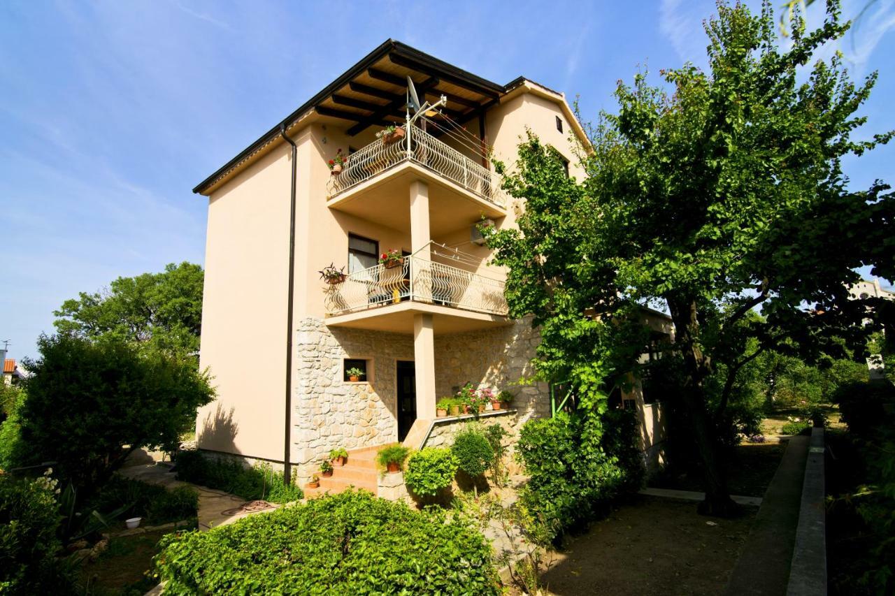 Apartment Sare Betina  Exterior photo